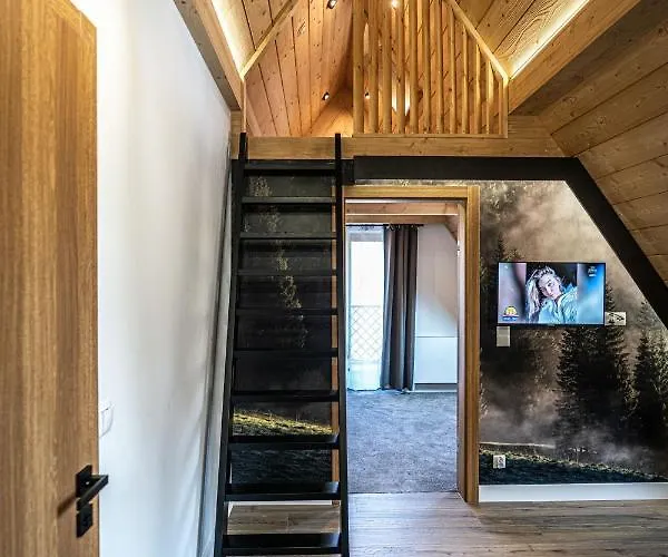 Trawers זקופאנה